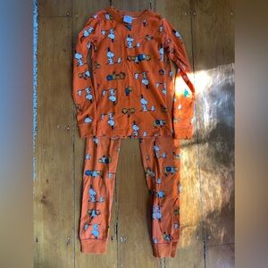 Hanna Andersson PEANUTS Snoopy fall print pjs size 8